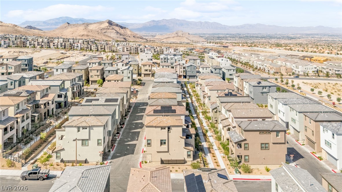 1424 Nocturnal Flight Street Property Photo 55