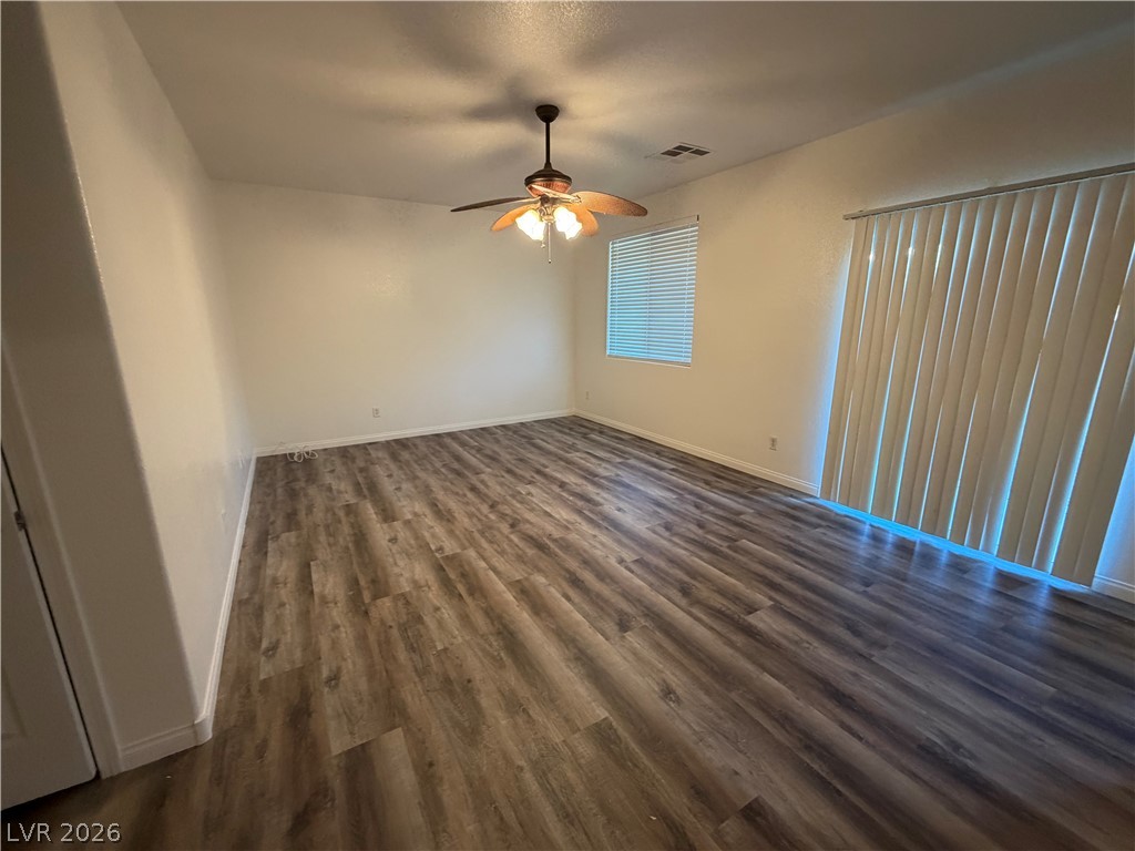 5493 Ovando Way Property Photo 6