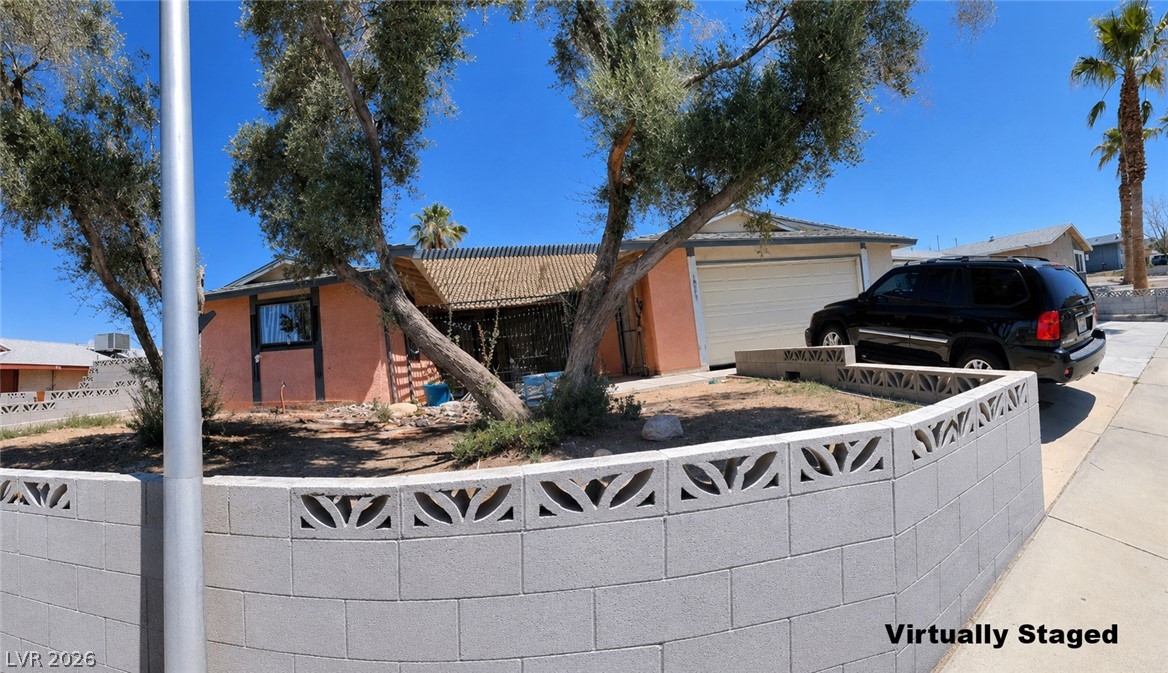6850 Legalla Lane Property Photo 1