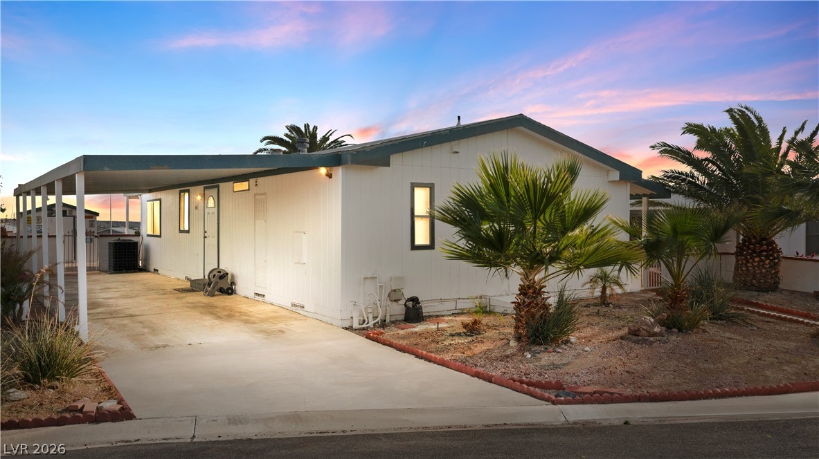 1655 Granada Street Property Photo 1