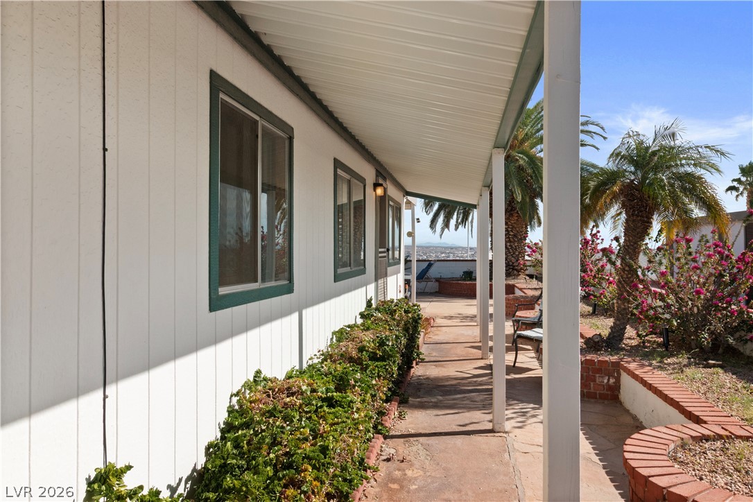 1655 Granada Street Property Photo 4