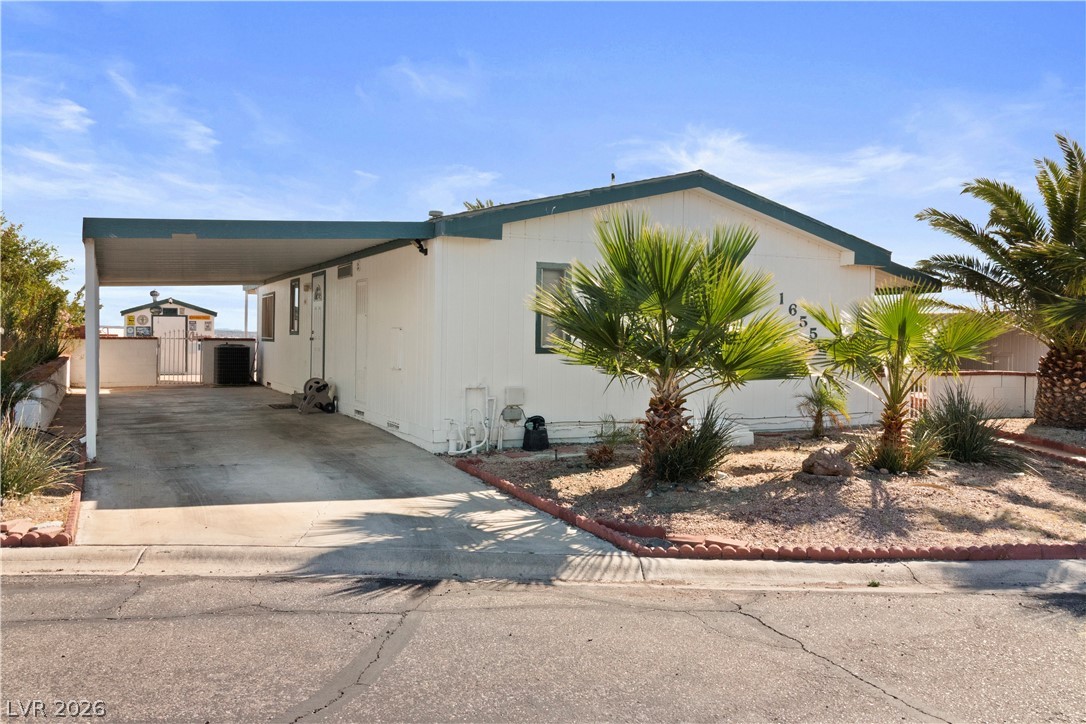 1655 Granada Street Property Photo 45