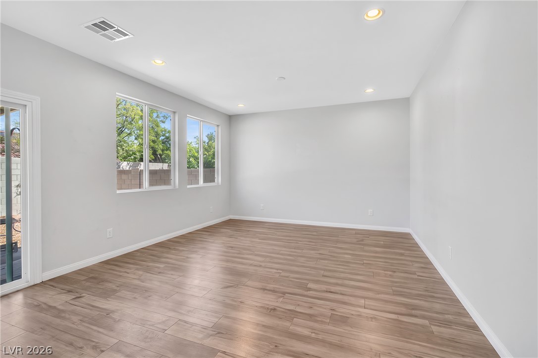 2110 Stone Well Road Property Photo 3