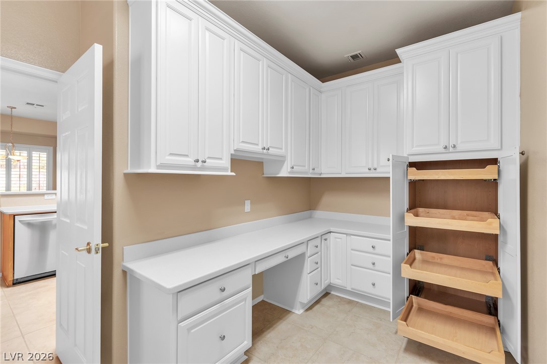 1668 Sebring Hills Drive Property Photo 37
