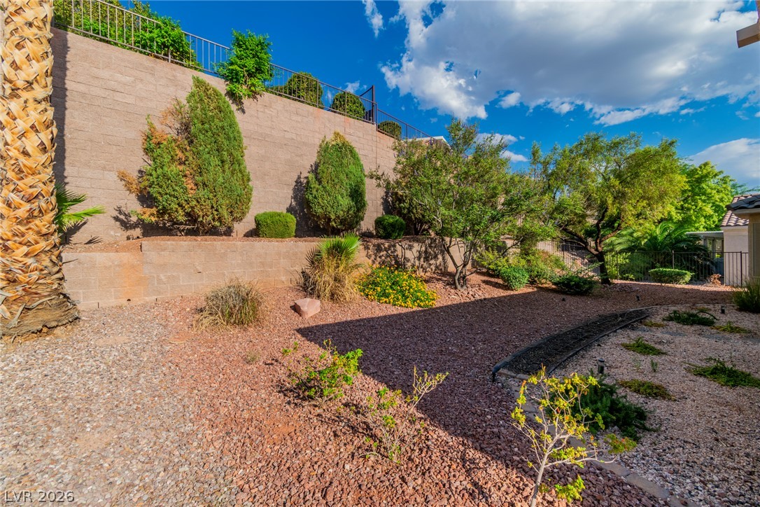 1668 Sebring Hills Drive Property Photo 46