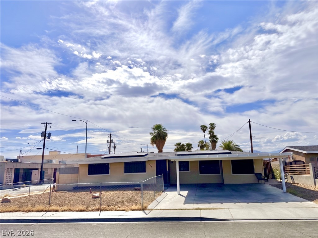 1101 Tamerack Avenue Property Photo 1