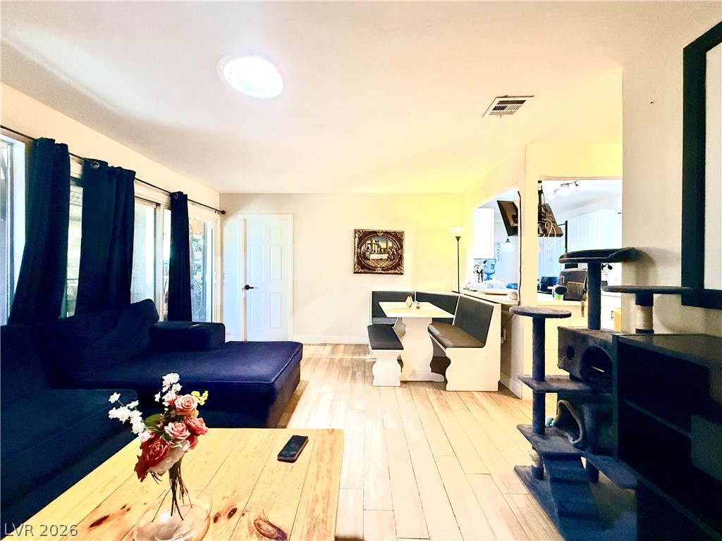 1101 Tamerack Avenue Property Photo 14