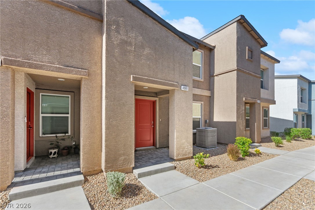 4981 Apple Mesa Avenue Property Photo 6