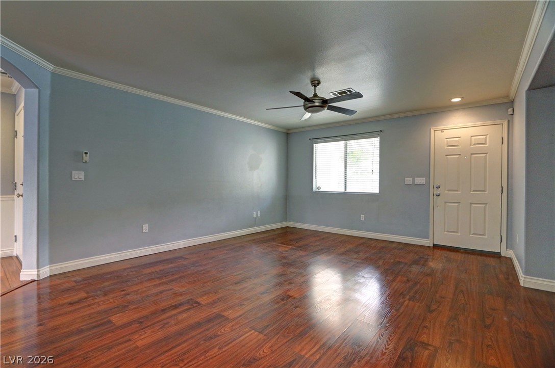 2812118 Property Photo 3