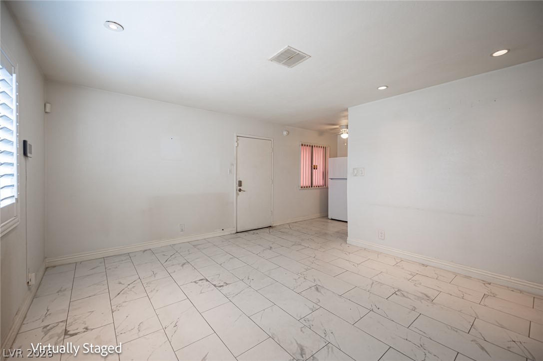 521 South Maryland Parkway 21a Property Photo 6