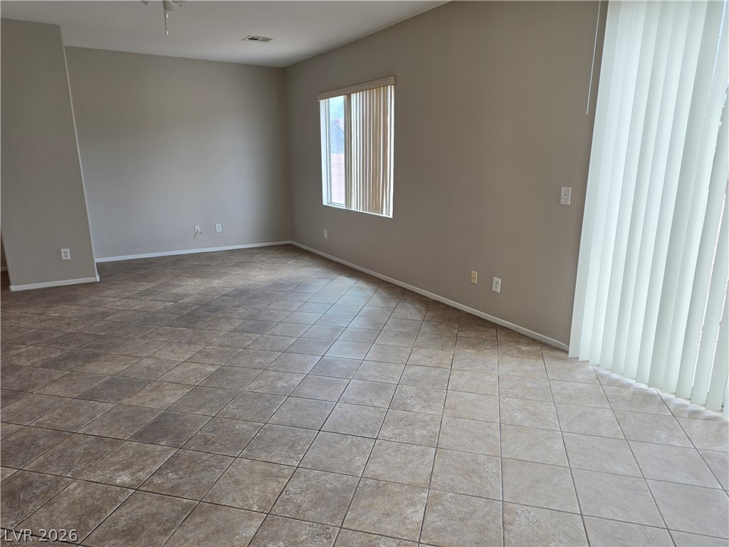 5063 El Castano Avenue Property Photo 6