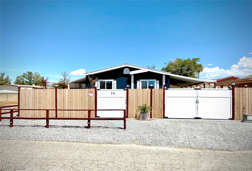 70 Steptoe Street Property Photo 1