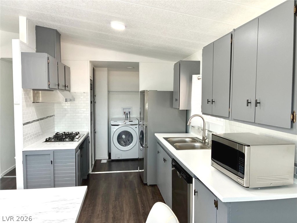 70 Steptoe Street Property Photo 8