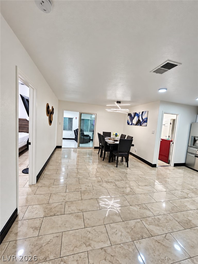 4125 East Harmon Avenue Property Photo 15