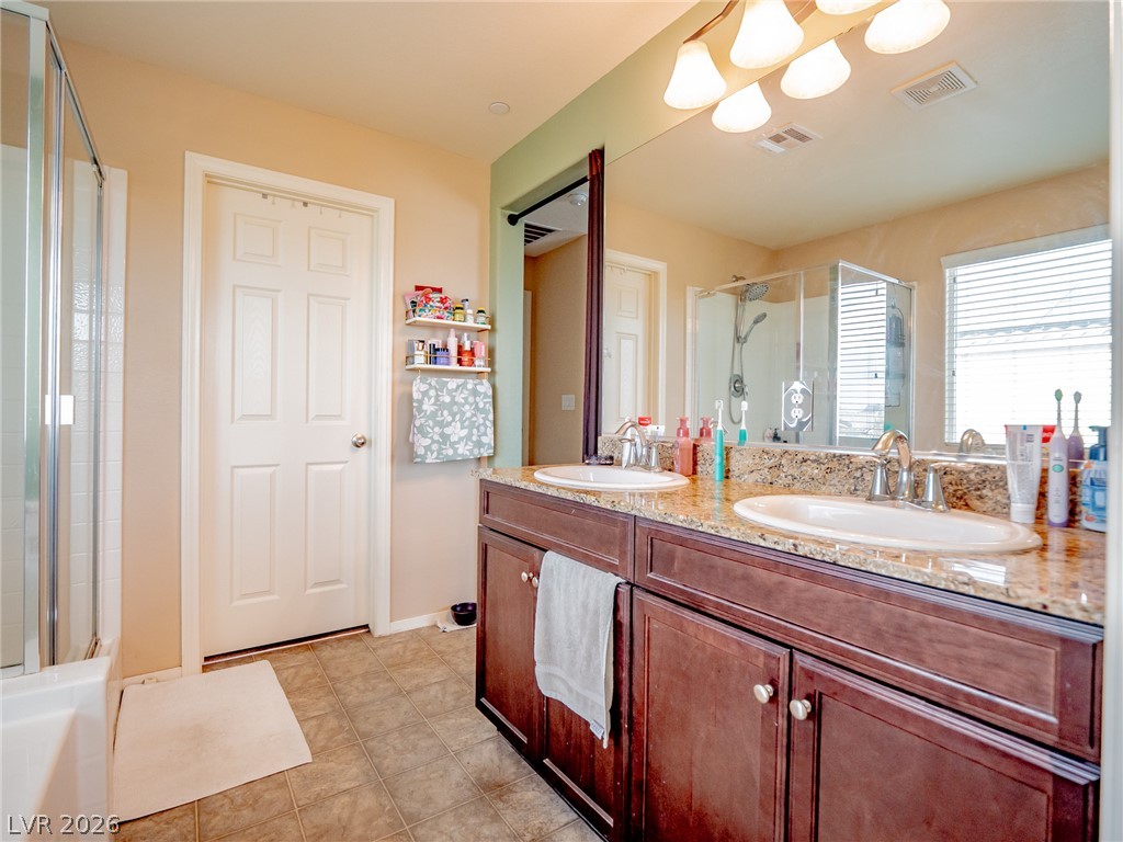 124 Brookhouse Court Property Photo 25