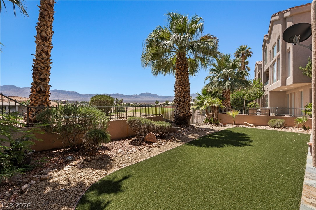 744 Pinnacle Court Property Photo 49