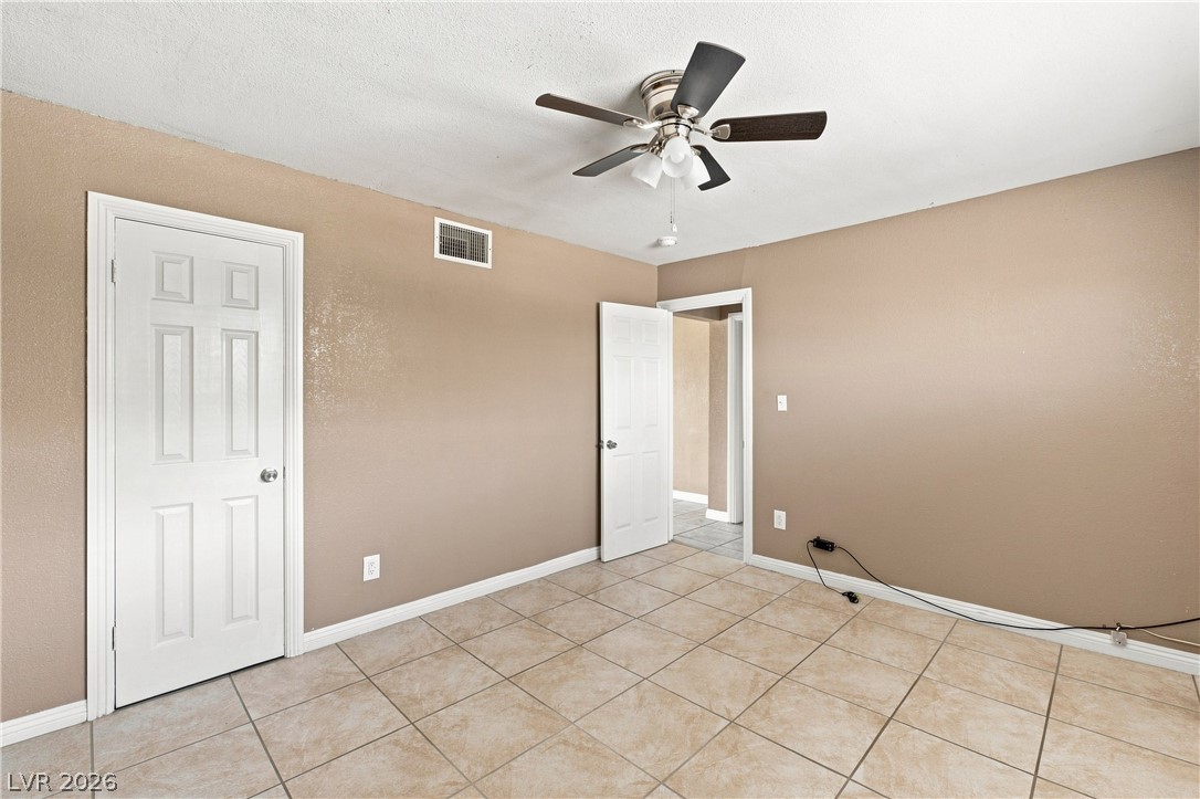 702 North 10th Street Property Photo 17