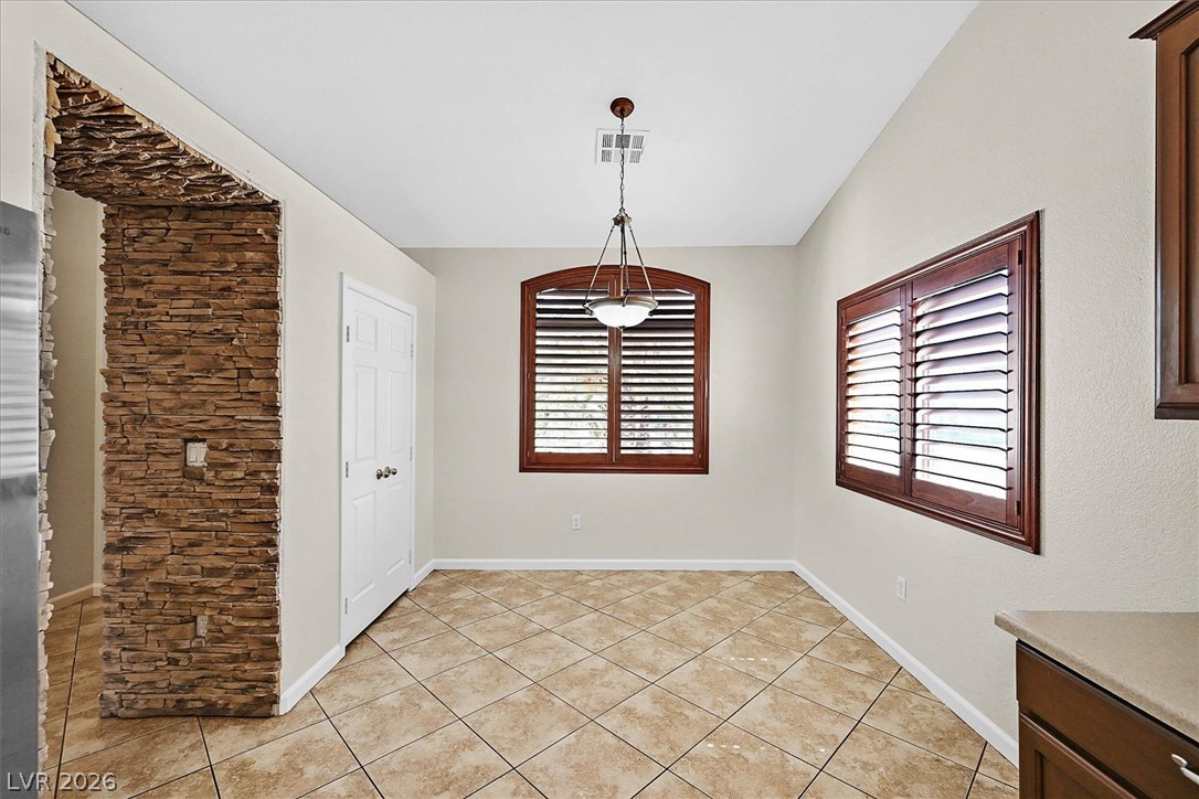 5840 Coconut Creek Street Property Photo 7