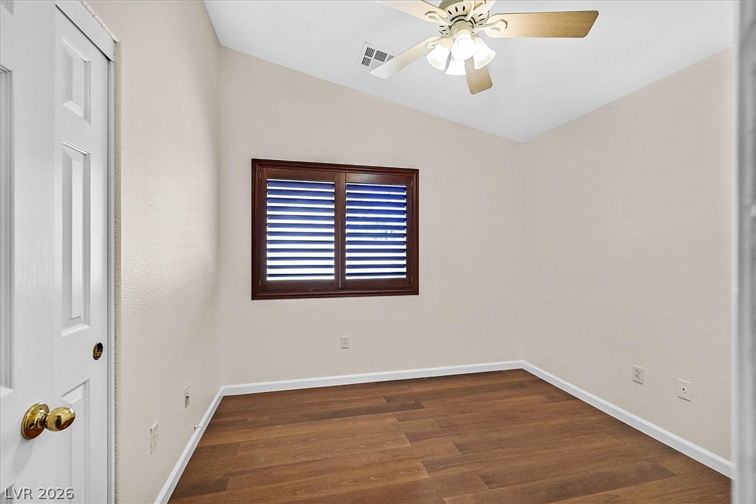 5840 Coconut Creek Street Property Photo 18