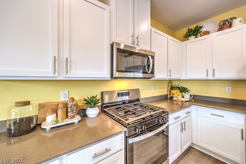 1086 Saffron Toucan Lane Property Photo 10