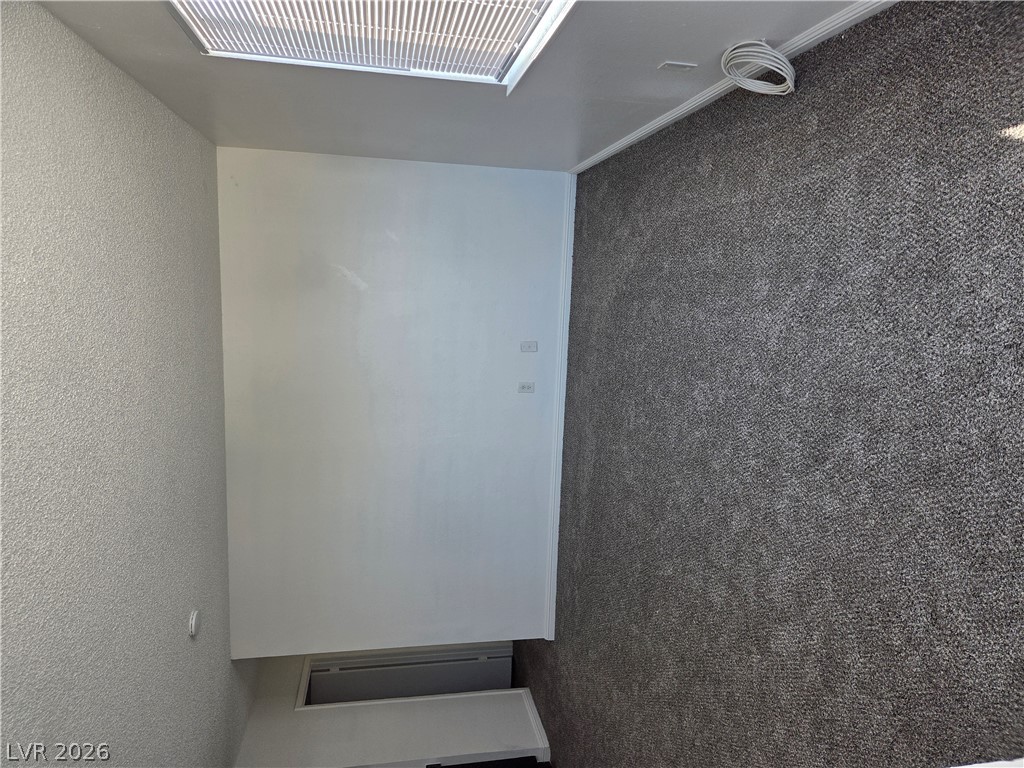 2812157 Property Photo 2