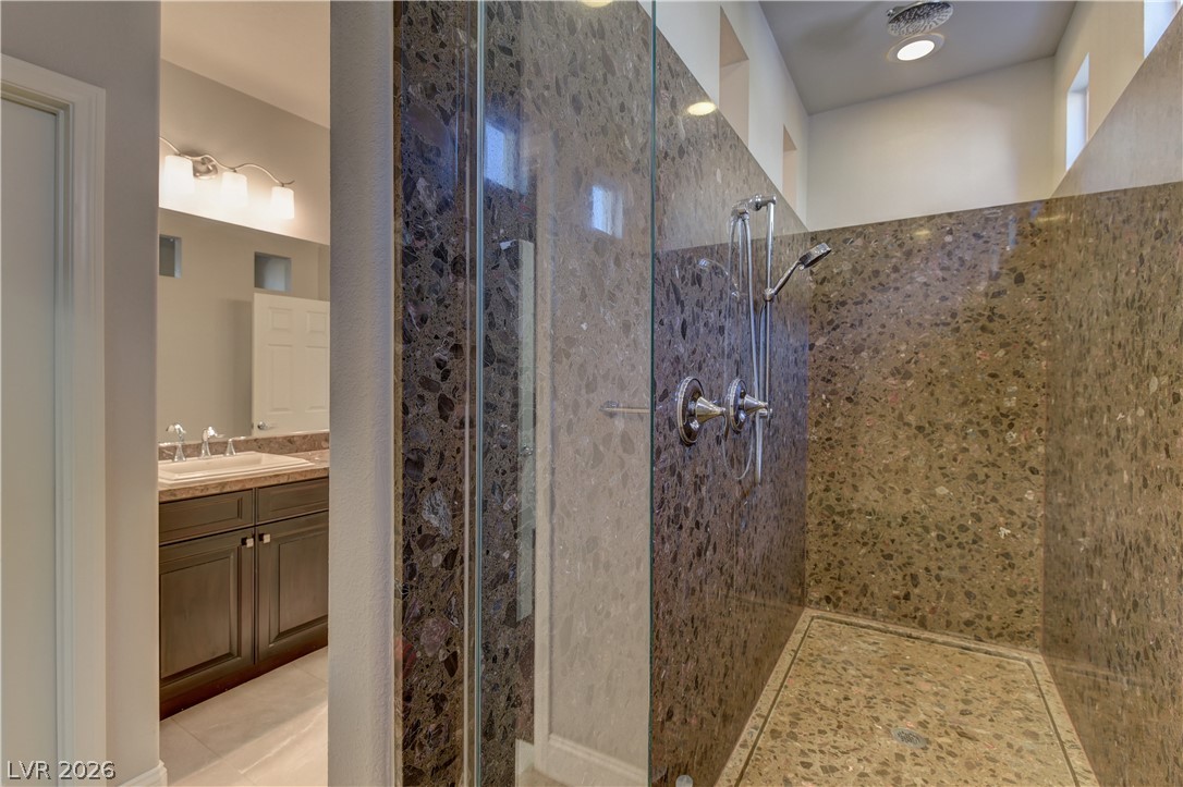 4235 Abernethy Forest Place Property Photo 17