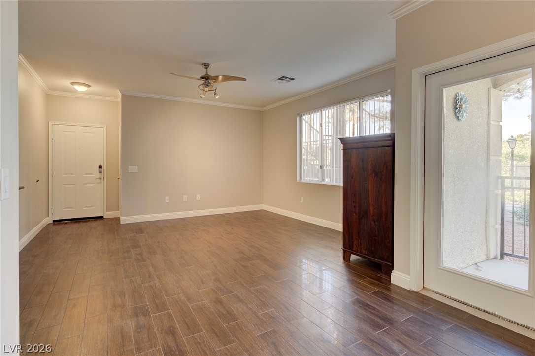 2900 Sunridge Heights Parkway 1613 Property Photo 4