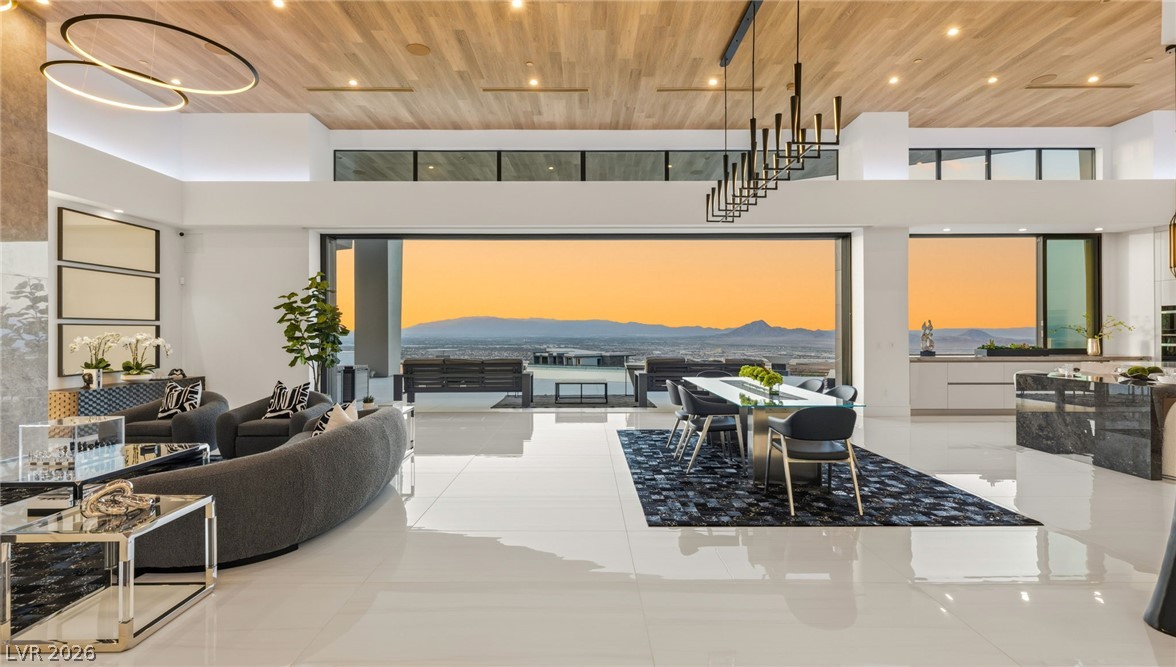 4 Chisel Crest Court Property Photo 8