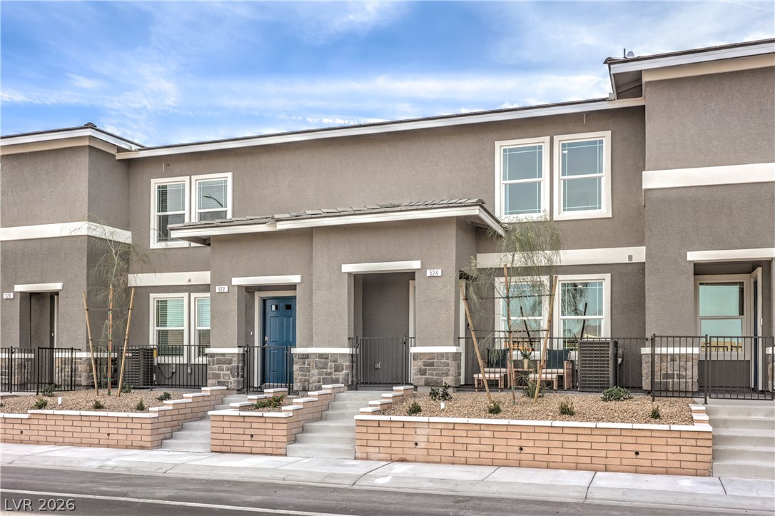 929 Black Heron Street Property Photo 3