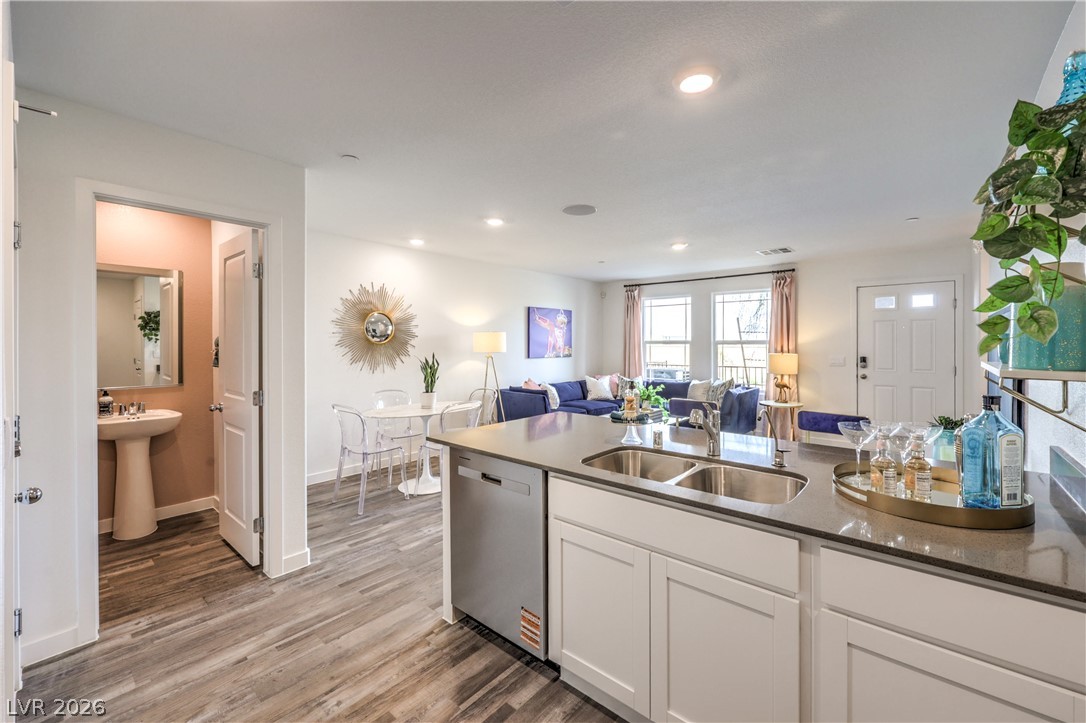 929 Black Heron Street Property Photo 16