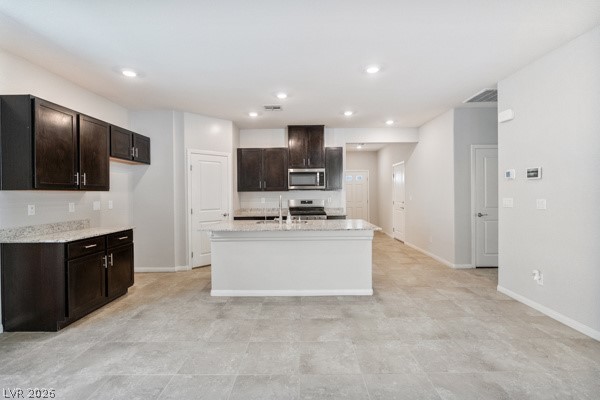 7915 Pearly Court Property Photo 3