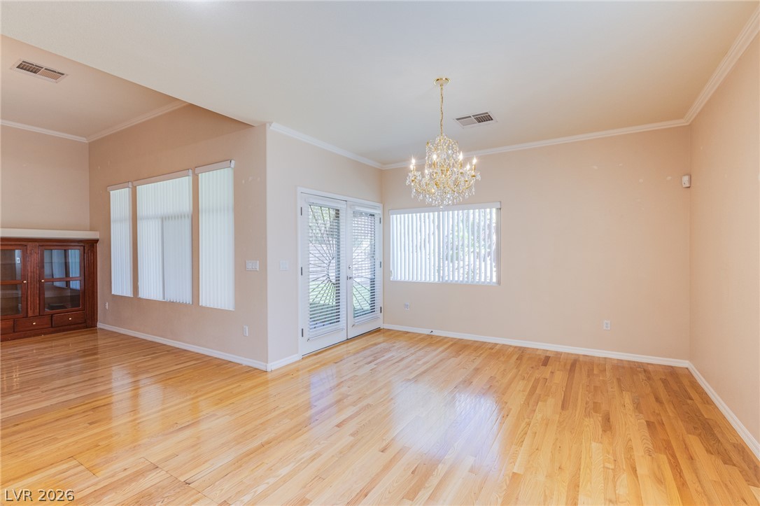 11540 Cannon Falls Avenue Property Photo 17
