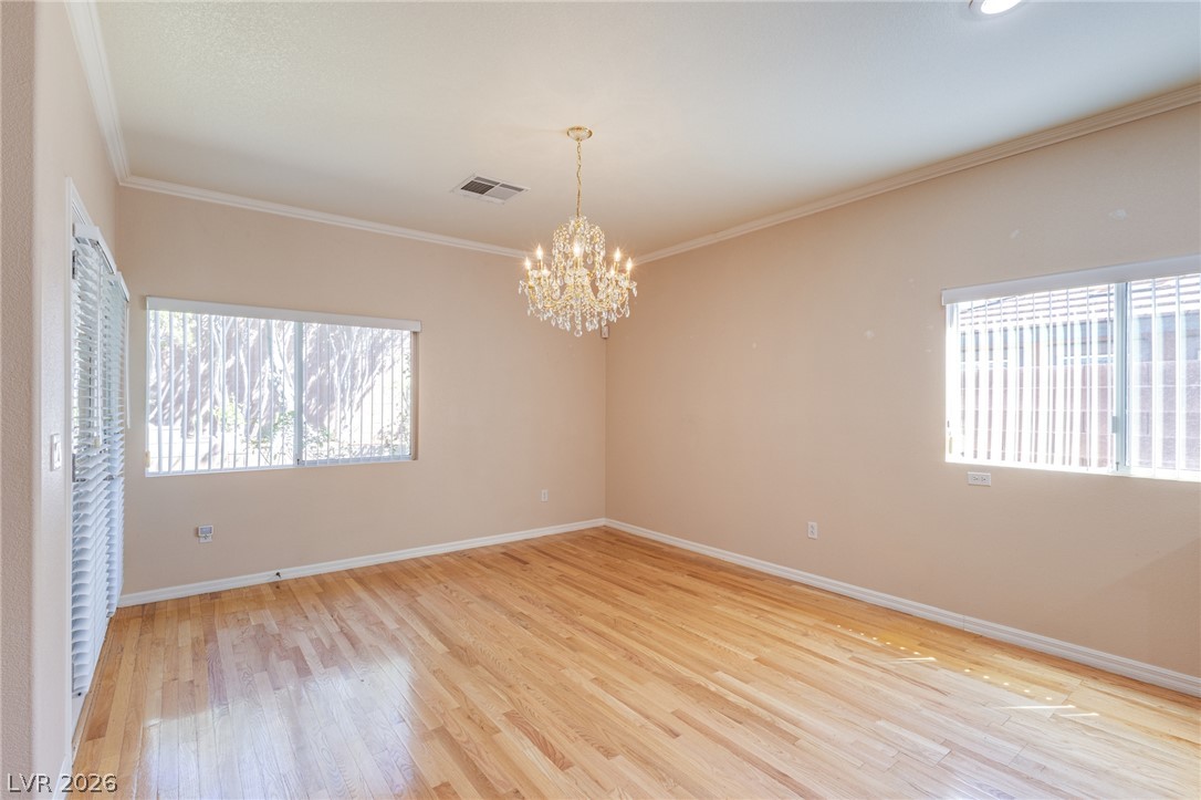 11540 Cannon Falls Avenue Property Photo 18
