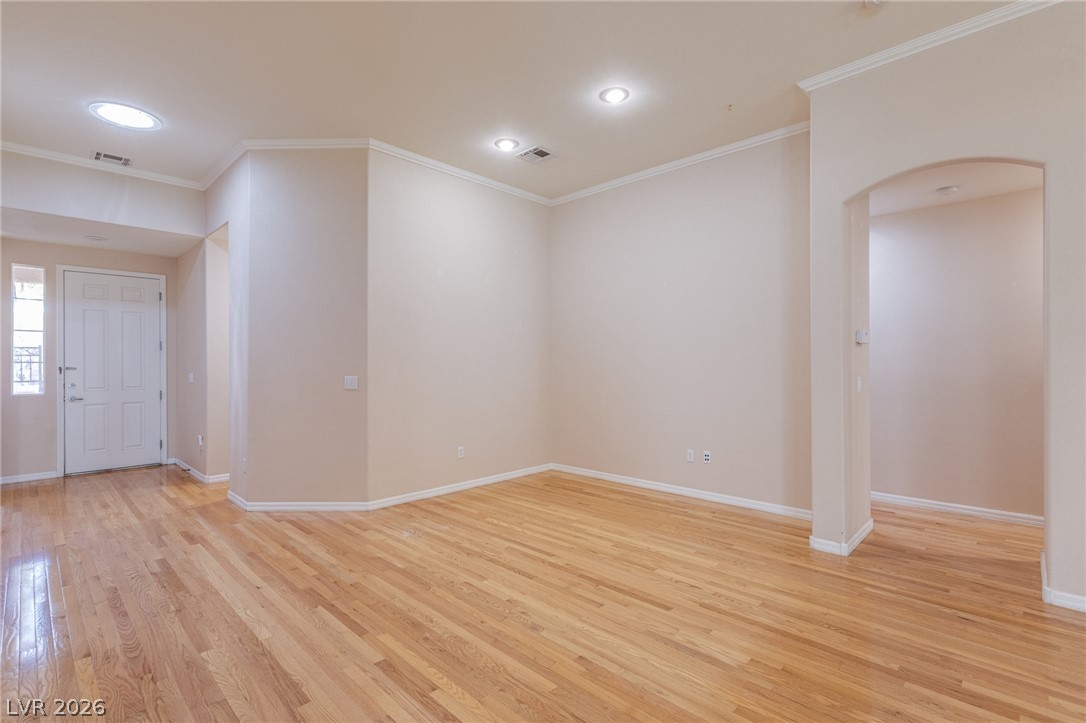 11540 Cannon Falls Avenue Property Photo 23