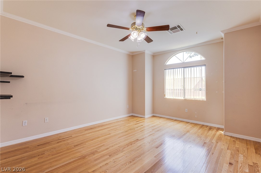 11540 Cannon Falls Avenue Property Photo 32