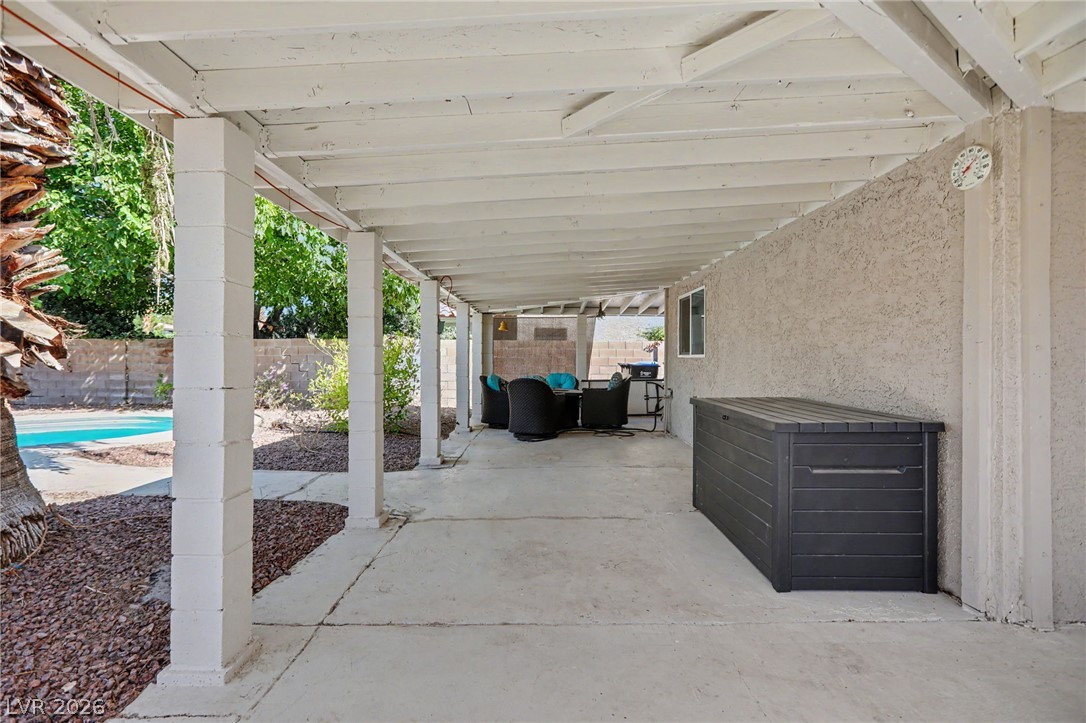 137 Coventry Drive Property Photo 22