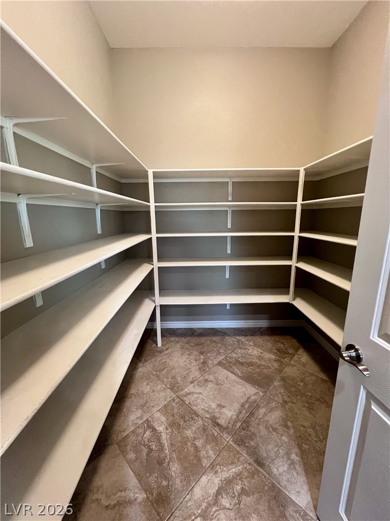9767 Mosaic Canyon Court Property Photo 15