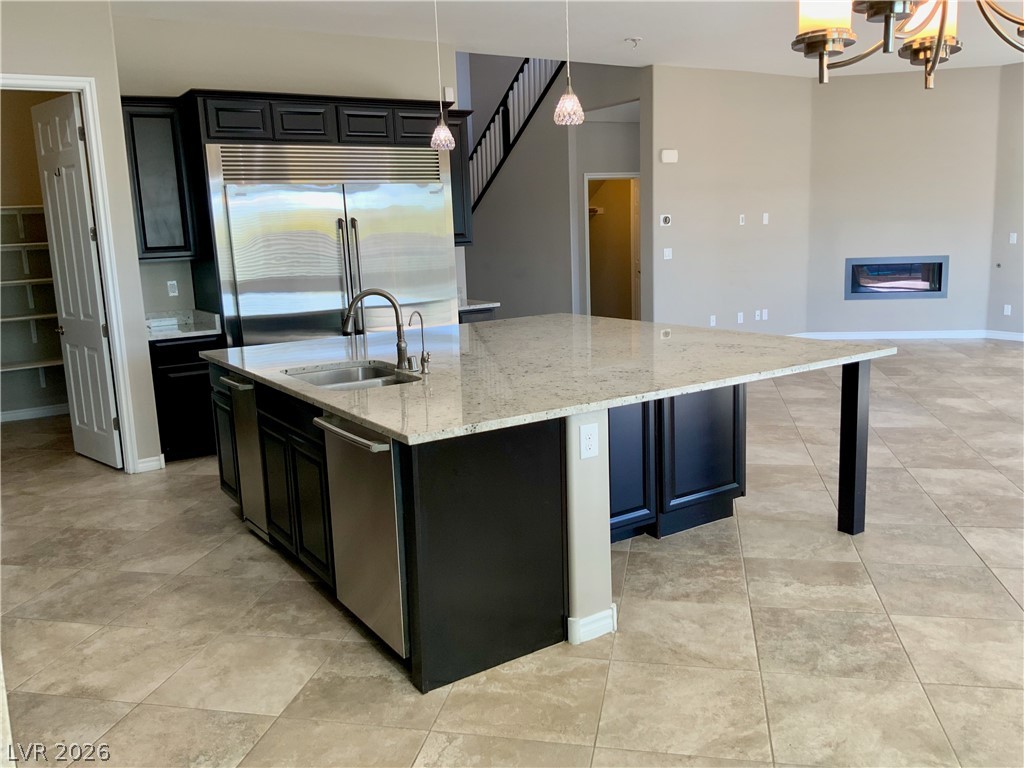 9767 Mosaic Canyon Court Property Photo 17