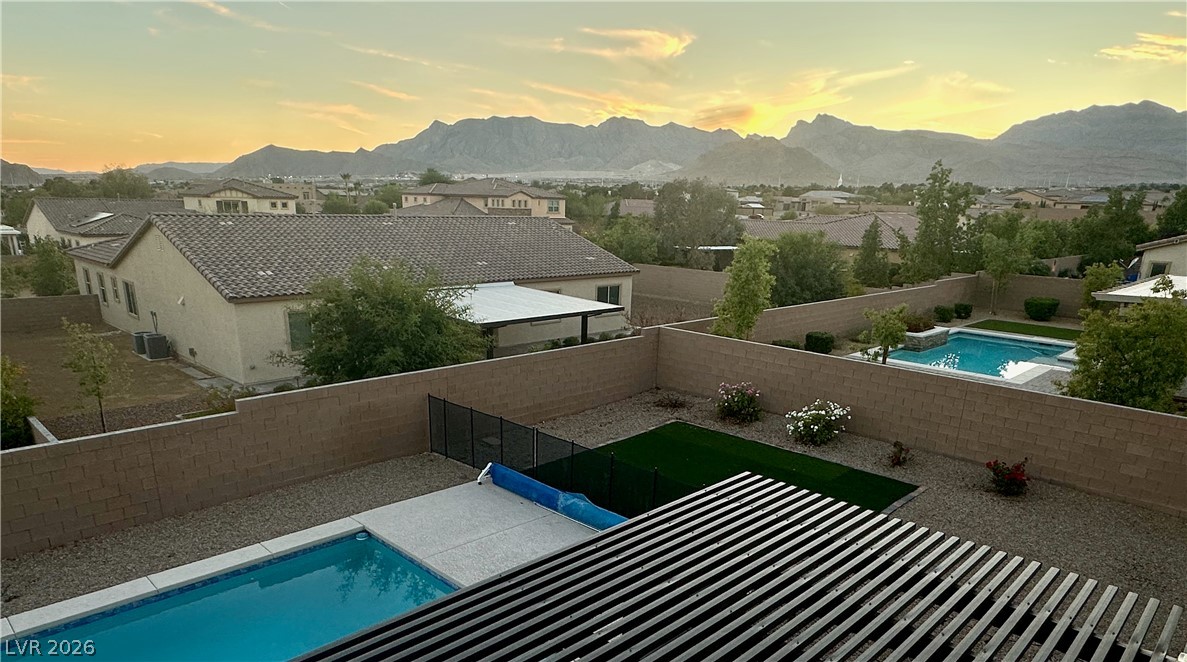 9767 Mosaic Canyon Court Property Photo 30