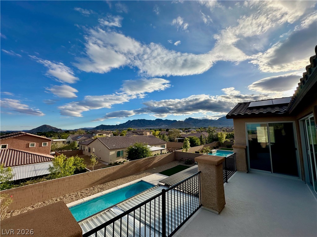 9767 Mosaic Canyon Court Property Photo 32