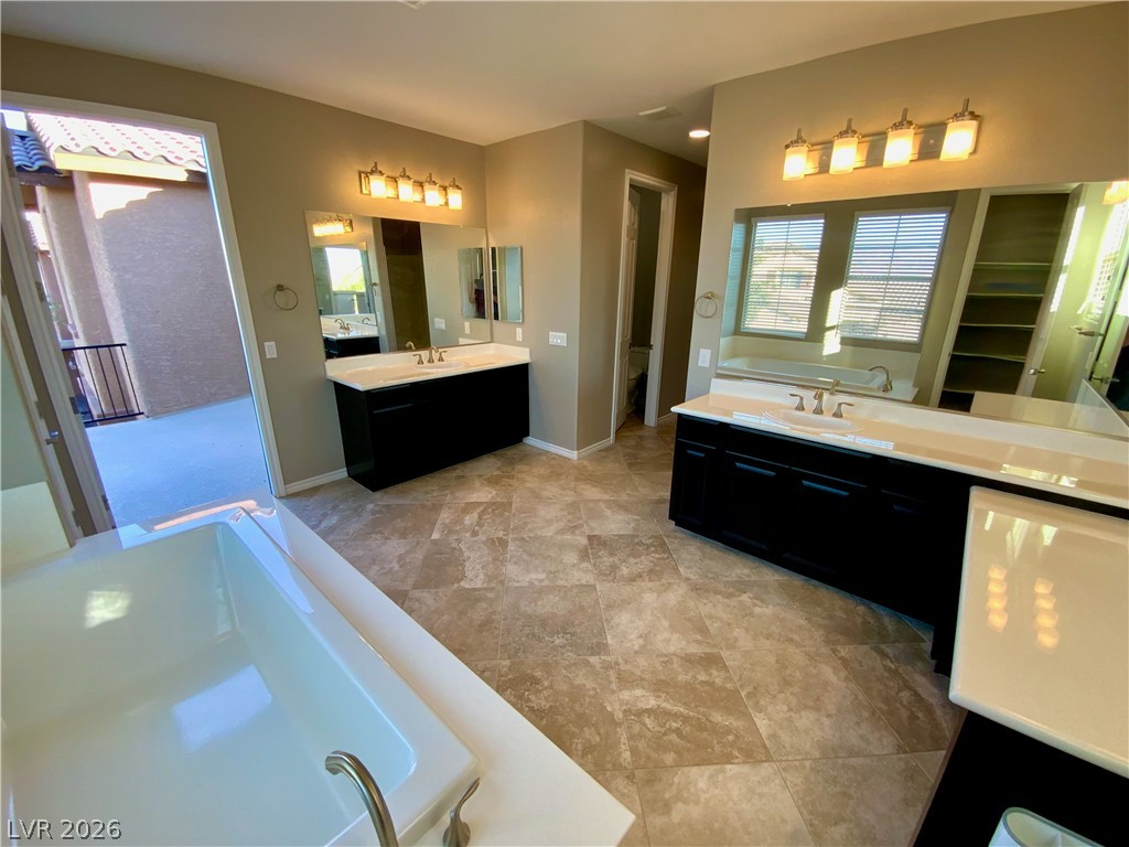 9767 Mosaic Canyon Court Property Photo 41