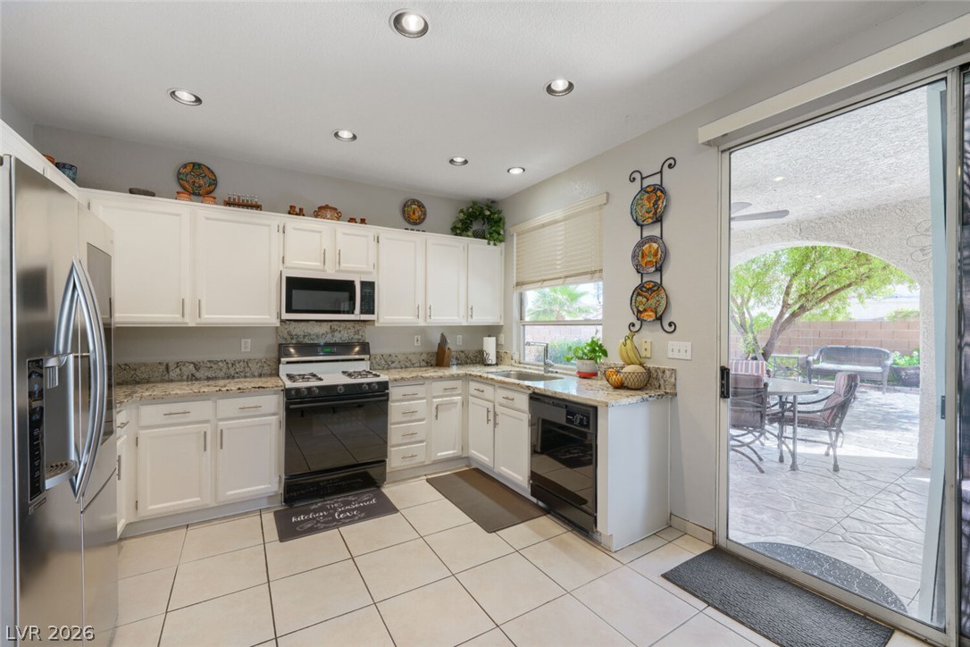 5524 Merriweather Drive Property Photo 8