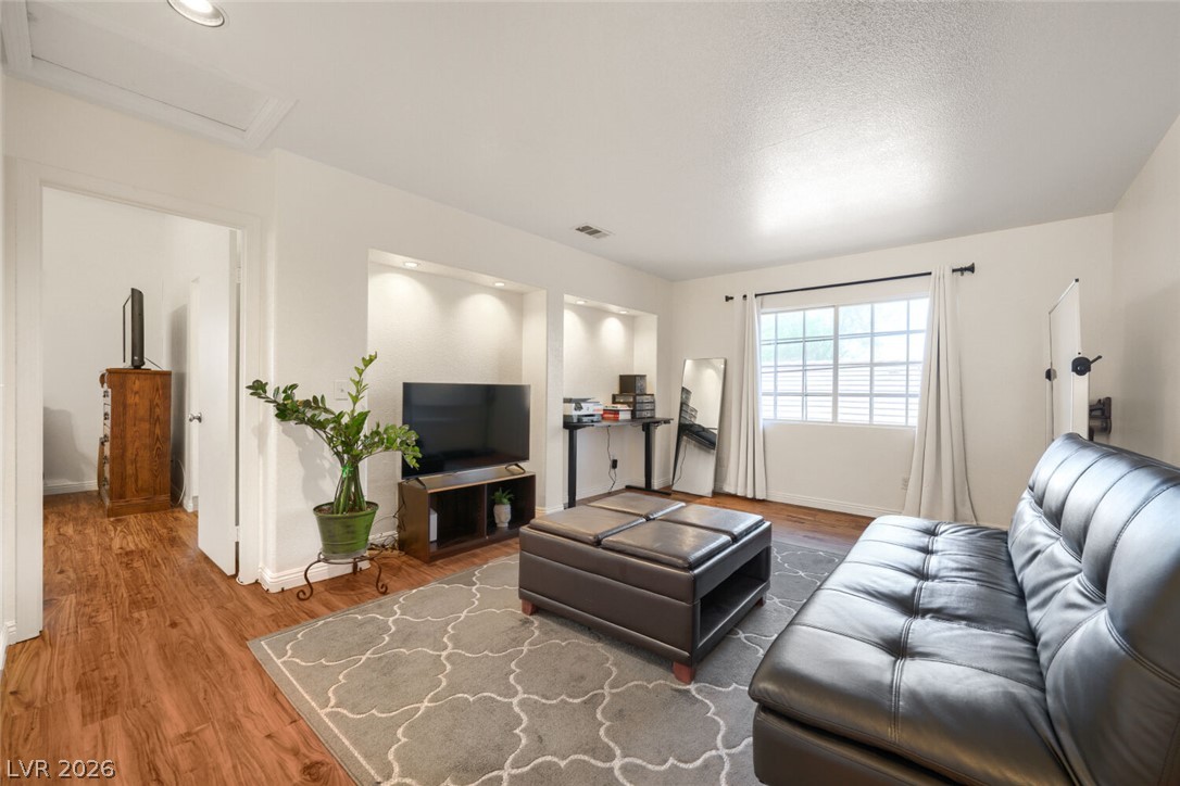 5524 Merriweather Drive Property Photo 12
