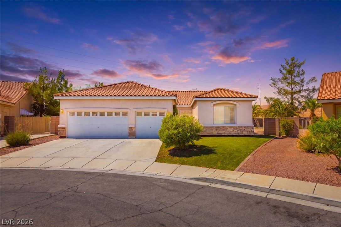 8869 Pheasant Valley Way Property Photo 1