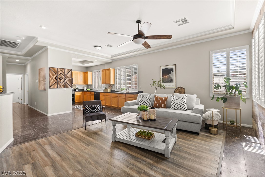 8869 Pheasant Valley Way Property Photo 15