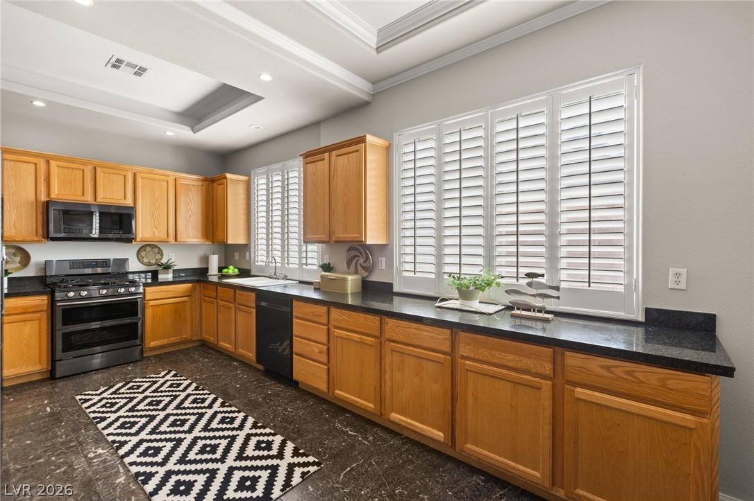 8869 Pheasant Valley Way Property Photo 16