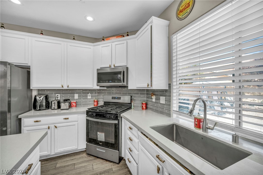 6220 Lavender Cloud Place Property Photo 11