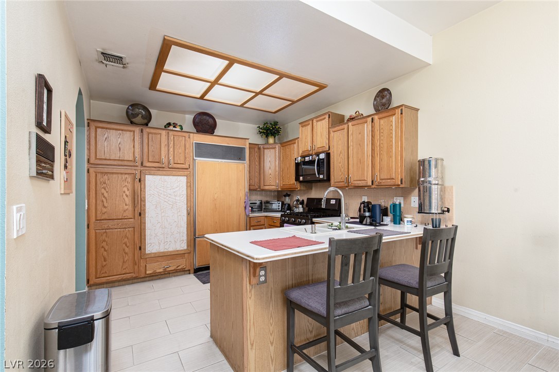 2882 Bridgepointe Drive Property Photo 11