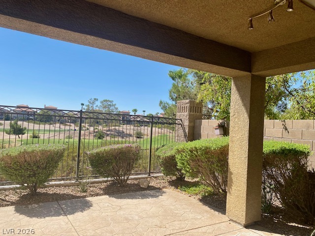 159 Tall Ruff Drive Property Photo 10