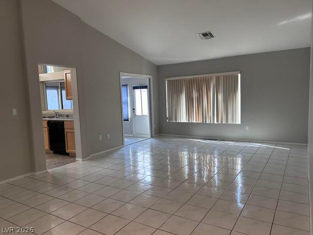 2821 Hanging Rock Drive Property Photo 4
